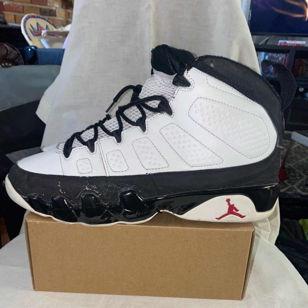 2002 retro 9 “space jam”